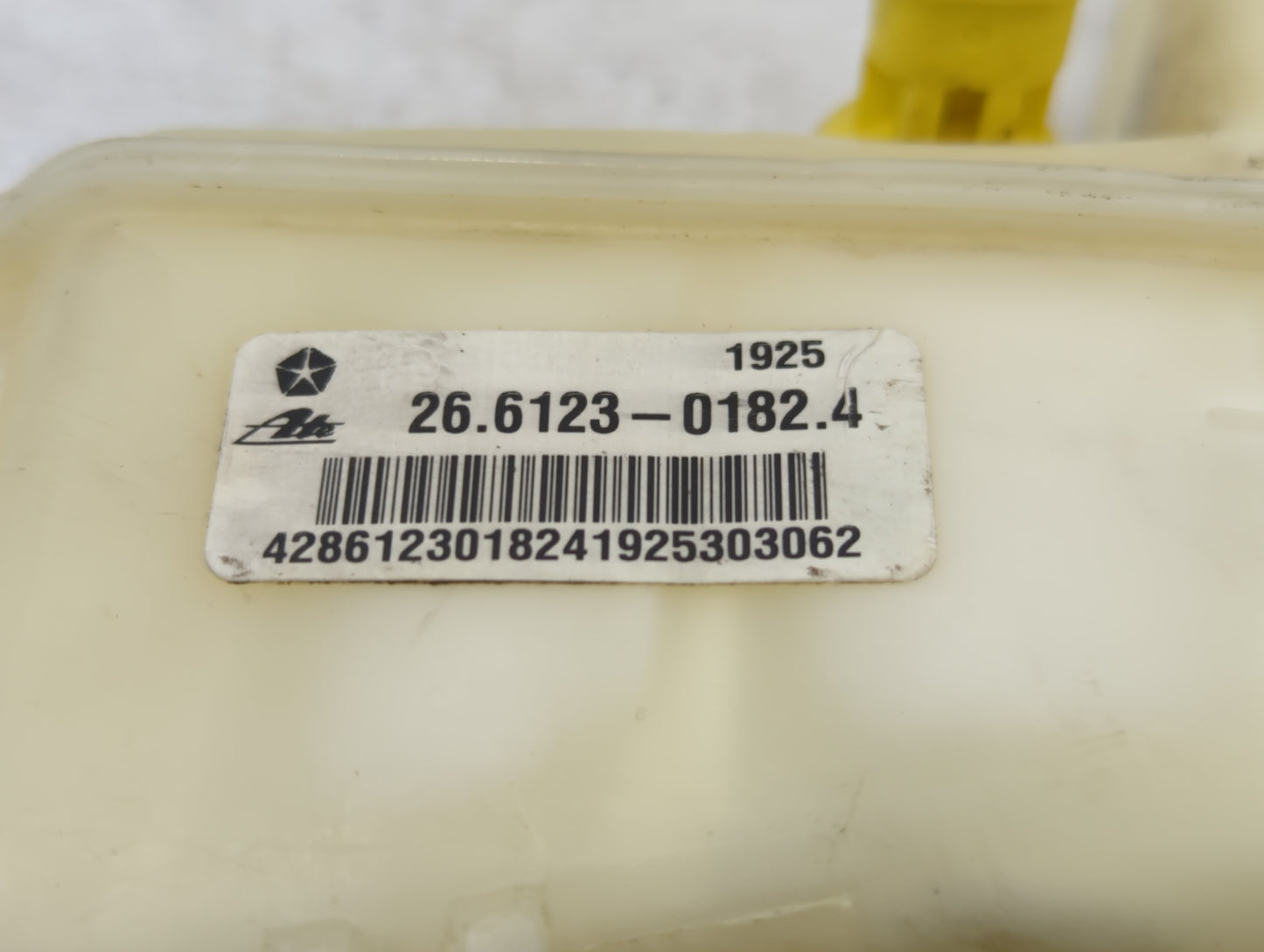 2013-2016 Dodge Dart Brake Master Cylinder - Oemusedautoparts1.com