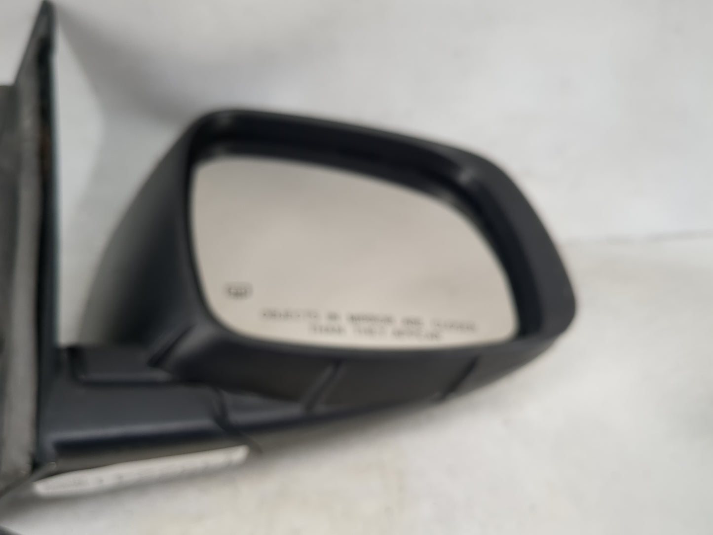 2011-2020 Dodge Grand Caravan Passenger Side View Mirror - Right Door Mirror OEM Used - Oemusedautoparts1.com