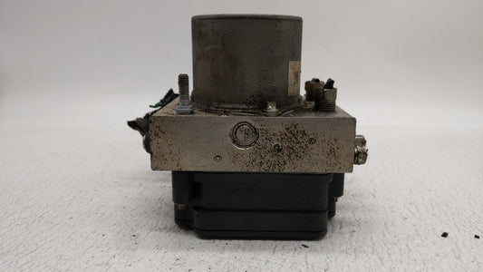 2015-2018 Dodge Grand Caravan ABS Pump Control Module Replacement P/N:P68183803AC 68183803AC Fits Fits 2015 2016 2017 2018 OEM Used Auto Parts