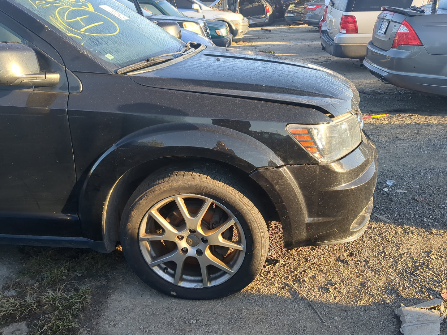 2016 Dodge Journey Passenger Fender - Oemusedautoparts1.com