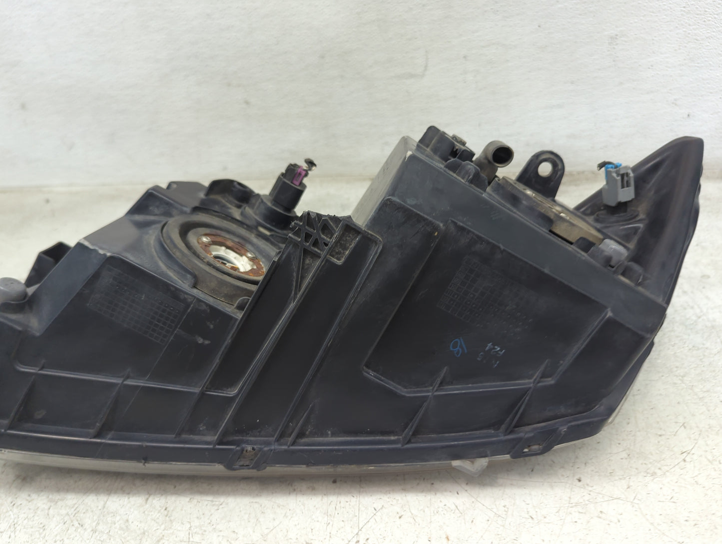 2018-2020 Dodge Journey Driver Left Oem Front Light Lamp 1179133 - Oemusedautoparts1.com