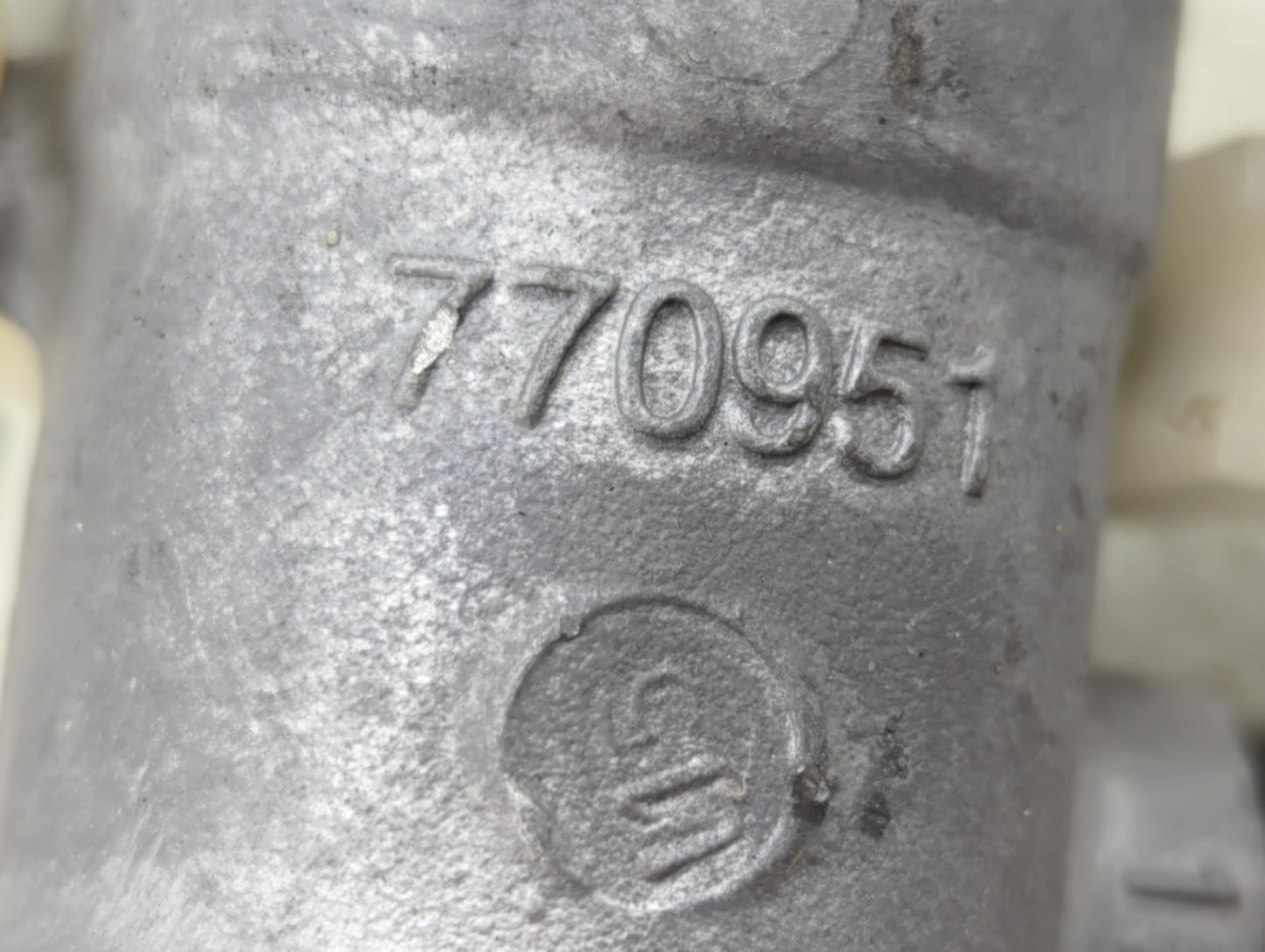 2016 Dodge Journey Brake Master Cylinder - Oemusedautoparts1.com