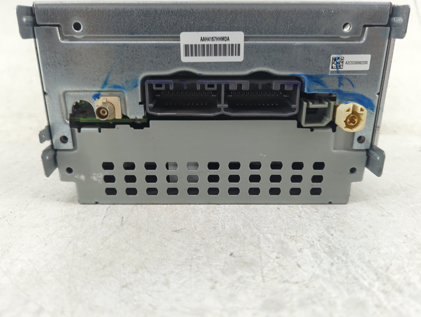 2016 Dodge Journey Radio AM FM Cd Player Receiver Replacement P/N:P68209666AA P68209665AD Fits OEM Used Auto Parts - Oemused