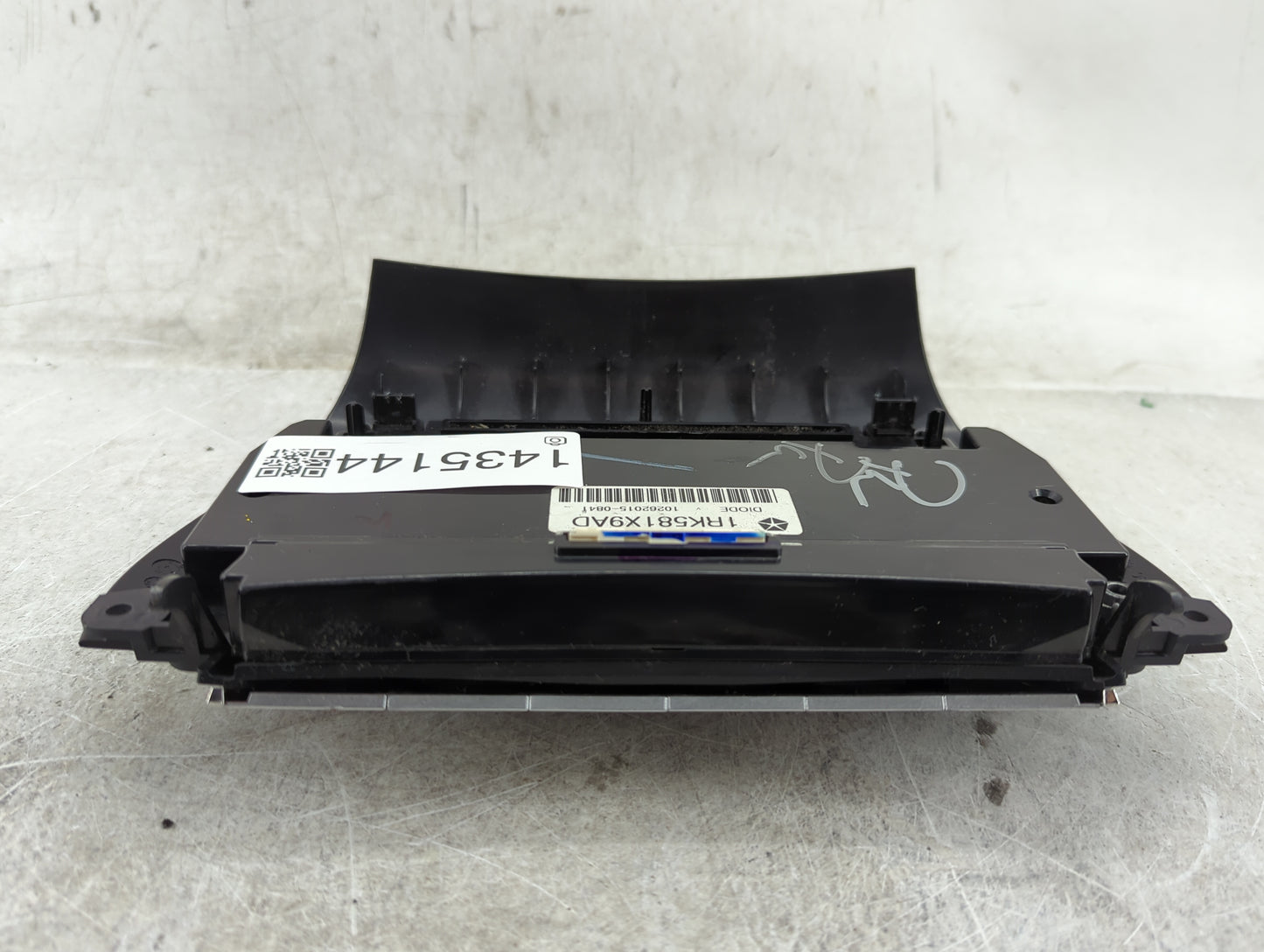 2011-2017 Dodge Journey Climate Control Module Temperature AC/Heater Replacement P/N:1RK581X9AD Fits OEM Used Auto Parts - O