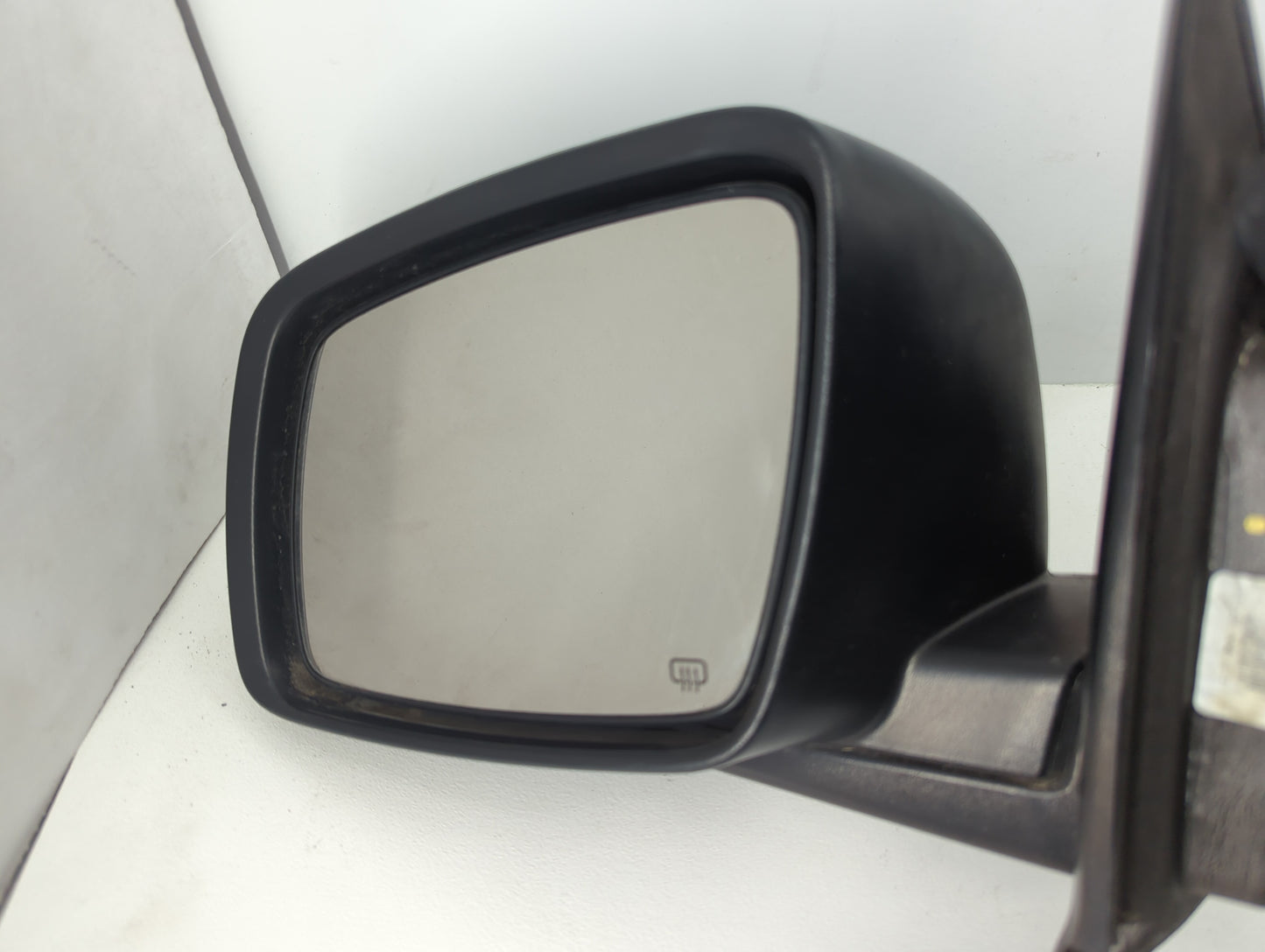 2016 Dodge Journey Driver Side View Mirror - Left Door Mirror OEM Used - Oemusedautoparts1.com
