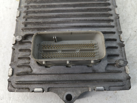2016-2019 Dodge Journey PCM Engine Control Computer ECU ECM PCU OEM P/N:P68259135AA Fits Fits 2016 2017 2018 2019 OEM Used Auto Parts