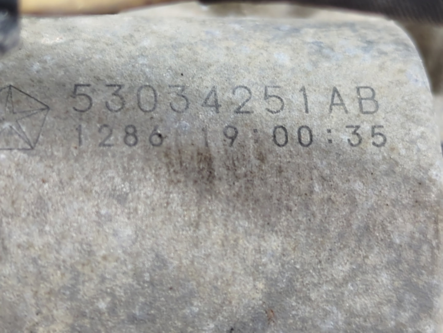 2016 Dodge Ram 1500 Throttle Body P/N:53034251AB Fits Fits 2012 2013 2014 2015 2017 2018 2019 2020 2021 2022 OEM Used Auto P