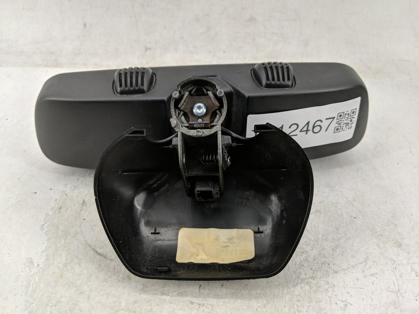 2016 Dodge Ram 1500 Interior Rear View Mirror Replacement OEM P/N:68102484AA Fits OEM Used Auto Parts - Oemusedautoparts1.co