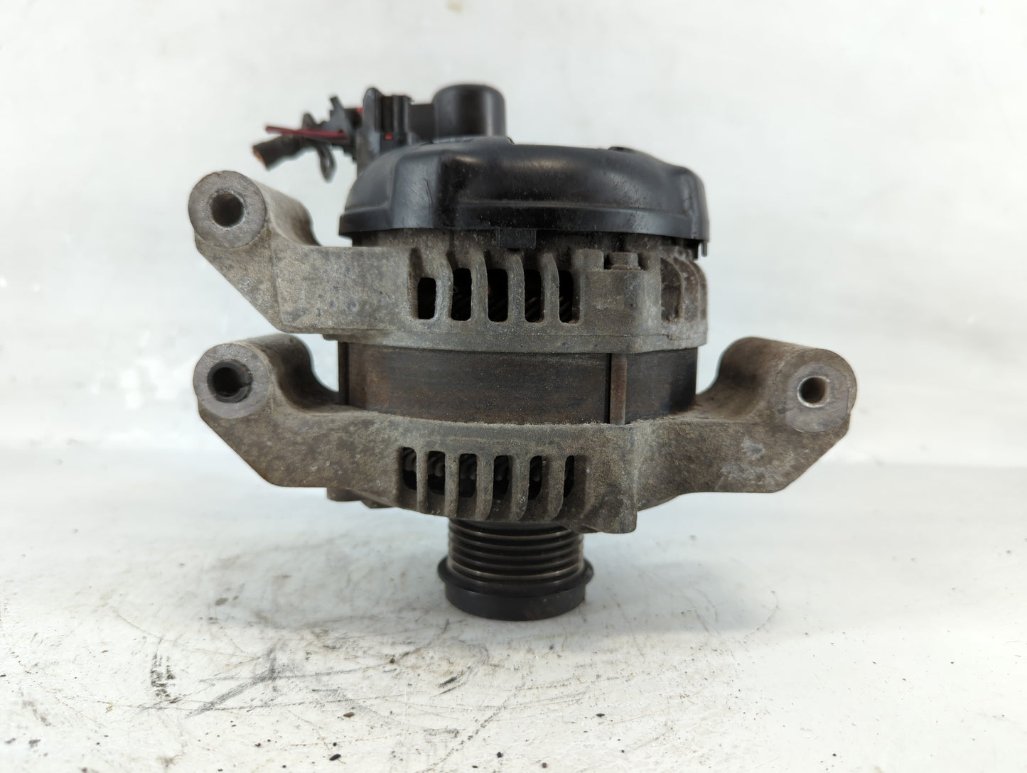 2016 Dodge Ram 1500 Alternator Replacement Generator Charging Assembly Engine OEM P/N:P04801779AI Fits OEM Used Auto Parts -