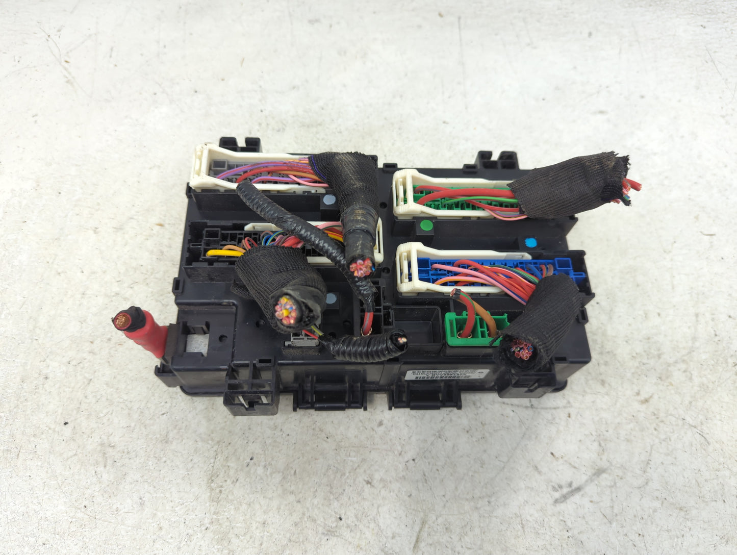 2016 Dodge Ram 3500 Fusebox Fuse Box Panel Relay Module P/N:68614583AB 16238CF25133U Fits OEM Used Auto Parts - Oemusedautop