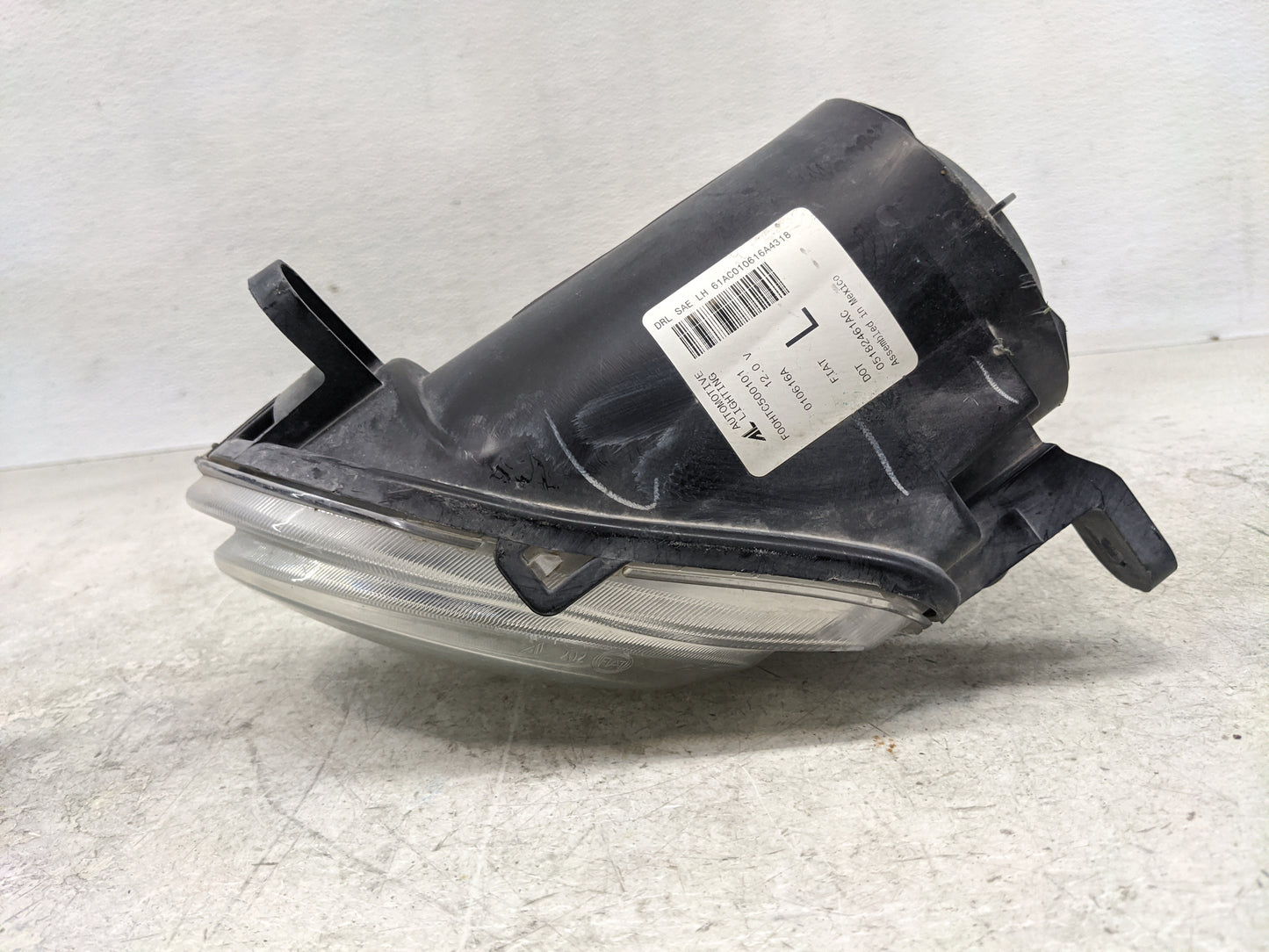 2012-2019 Fiat 500 Driver Left Oem Fog Light Lamp - Oemusedautoparts1.com