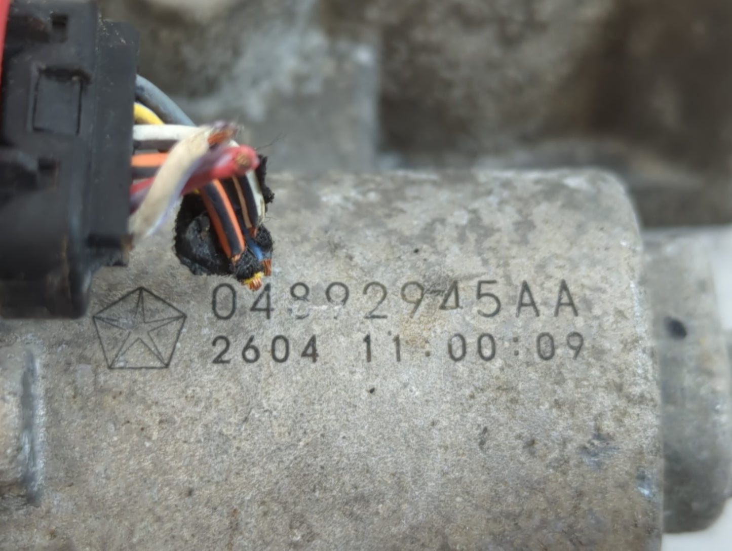 2013-2017 Fiat 500 Throttle Body P/N:04892945AA Fits Fits 2013 2014 2015 2016 2017 OEM Used Auto Parts - Oemusedautoparts1.c