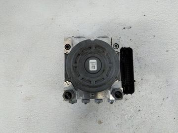 2015-2018 Ford Edge ABS Pump Control Module Replacement P/N:F2GC 2C405-BG Fits Fits 2015 2016 2017 2018 OEM Used Auto Parts