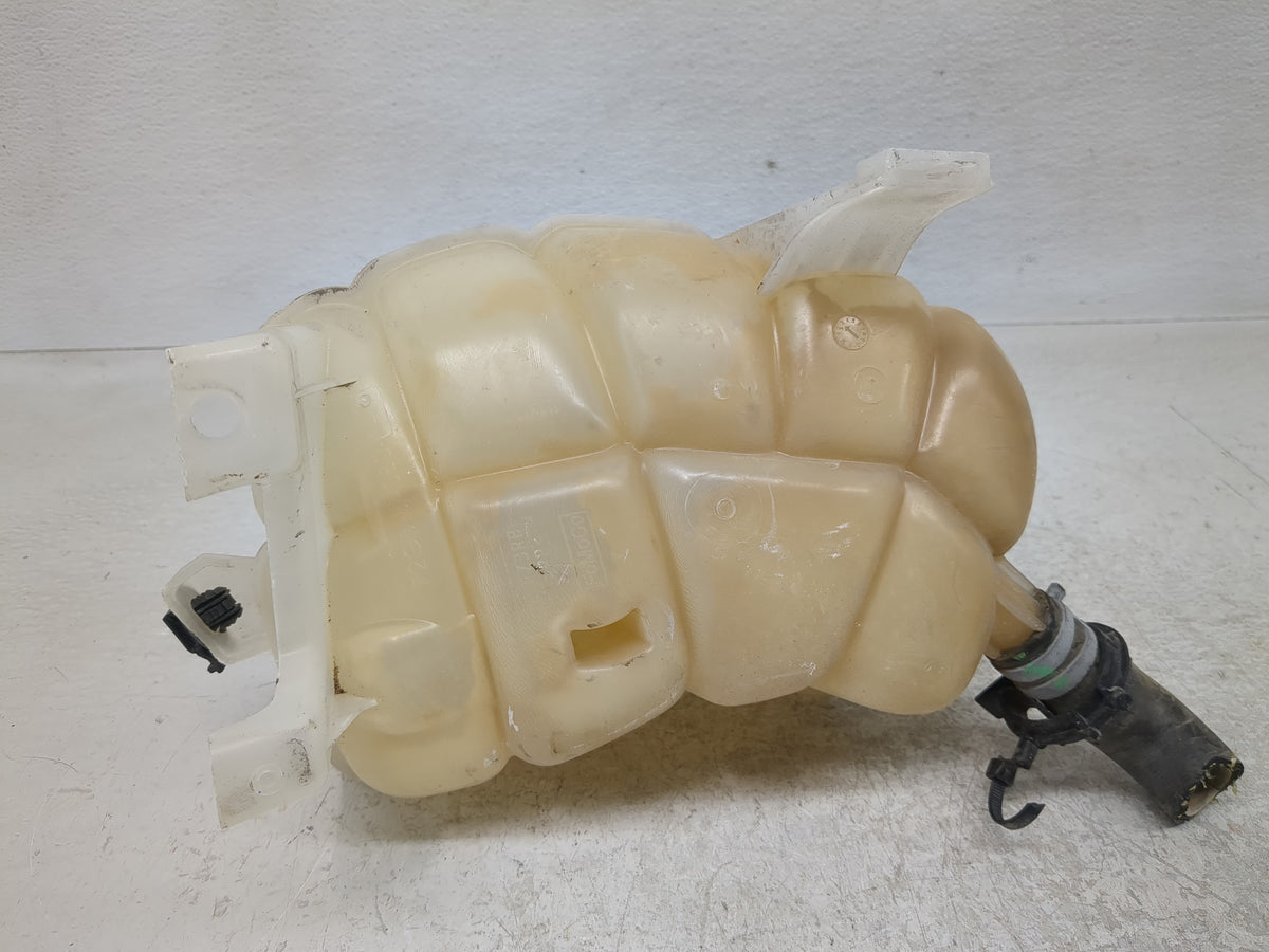 2015-2020 Ford Edge Radiator Coolant Overflow Expansion Tank Bottle 1313163 - Oemusedautoparts1.com