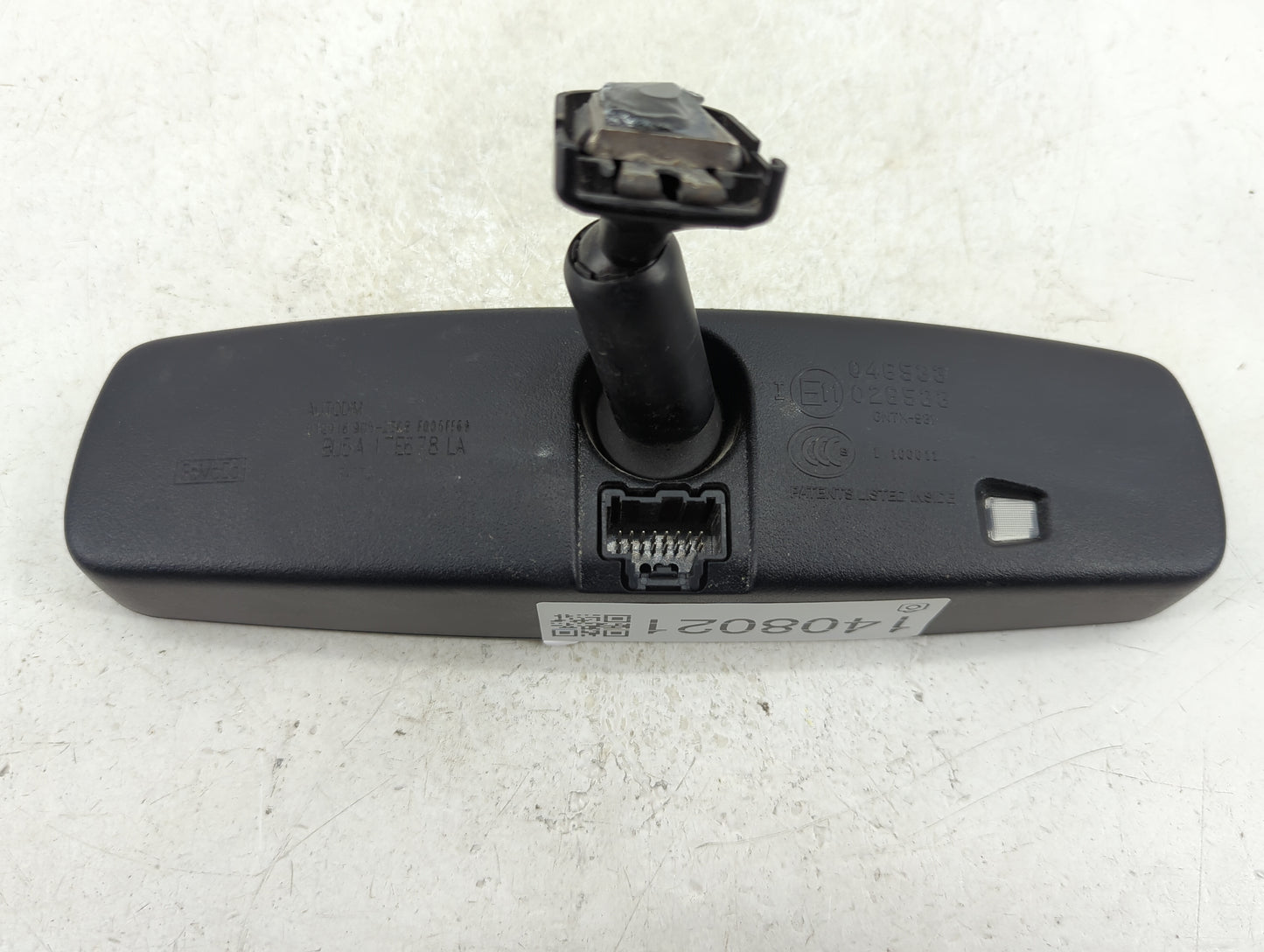 2015-2018 Ford Edge Interior Rear View Mirror Replacement OEM Fits Fits 2015 2016 2017 2018 OEM Used Auto Parts - Oemusedaut