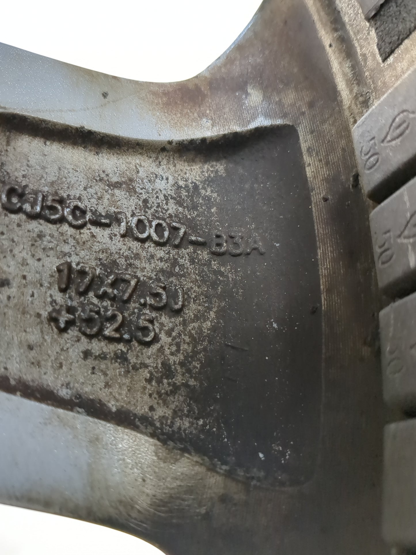 2013-2016 Ford Escape Oem Wheel Rim 1233547 - Oemusedautoparts1.com