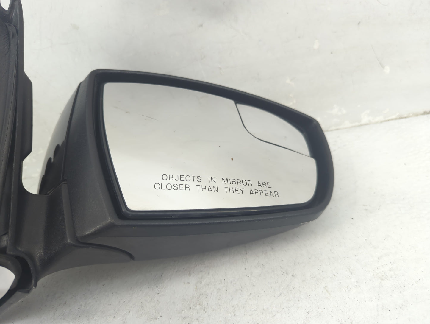 2013-2016 Ford Escape Passenger Side View Mirror - Right Door Mirror OEM Used - Oemusedautoparts1.com