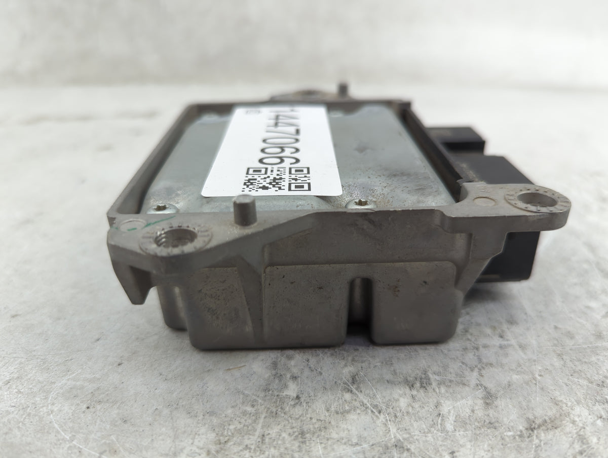 2015-2016 Ford Escape Safety Restraint Srs Airbag Control Module - Oemusedautoparts1.com