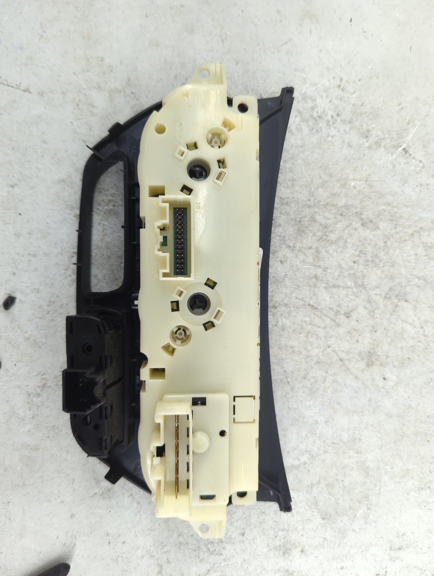 2013-2016 Ford Escape Climate Control Module Temperature AC/Heater Replacement Fits Fits 2013 2014 2015 2016 OEM Used Auto P