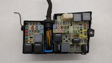 2013-2016 Ford Escape Fusebox Fuse Box Panel Relay Module P/N:AV6T-14A142-AB AV6T-14A067-AD Fits Fits 2013 2014 2015 2016 OEM Used Auto Parts