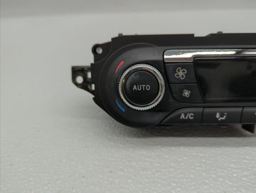 2015-2016 Ford Escape Climate Control Module Temperature AC/Heater Replacement P/N:CJ5T-18C612-BE CJ5T-18C612-BC Fits OEM Used Auto Parts