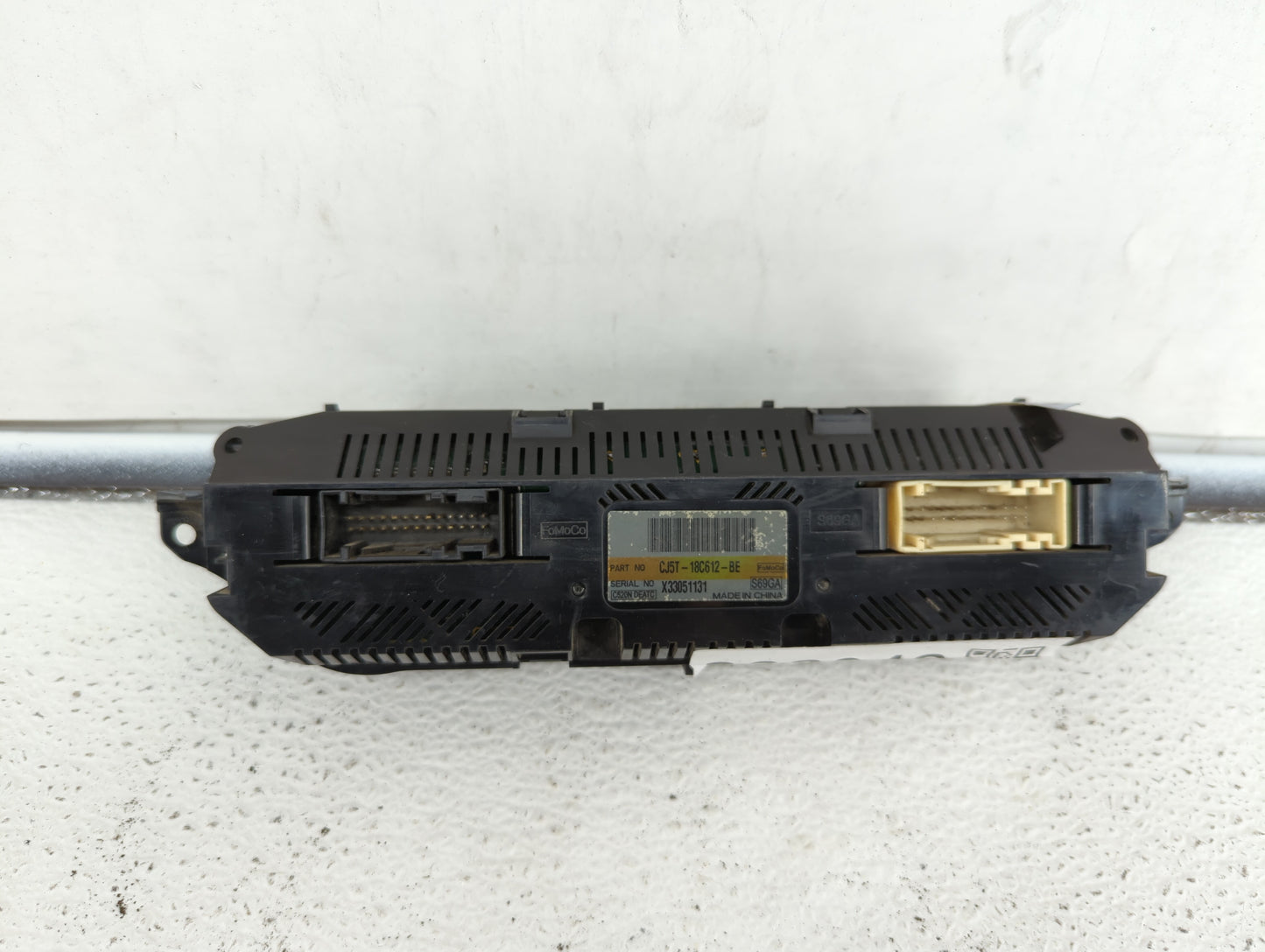 2015-2016 Ford Escape Climate Control Module Temperature AC/Heater Replacement P/N:CJ5T-18C612-BE CJ5T-18C612-BC Fits OEM Us