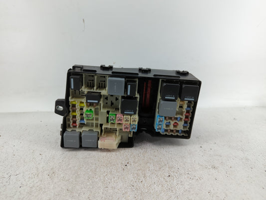 2013-2016 Ford Escape Fusebox Fuse Box Panel Relay Module P/N:AV6T-14A142-AB AV6T-14A067-AD Fits Fits 2013 2014 2015 2016 OEM Used Auto Parts