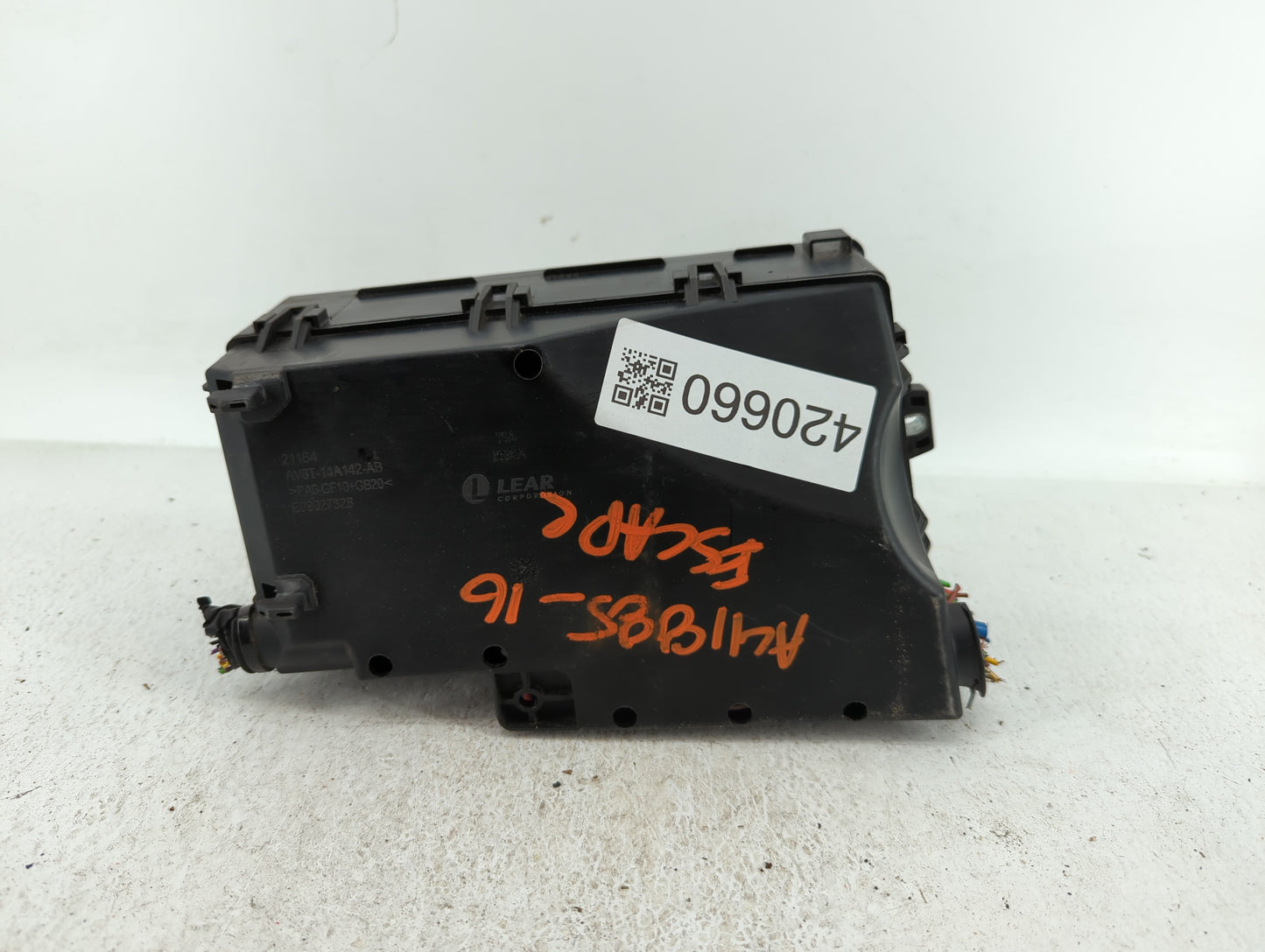 2013-2016 Ford Escape Fusebox Fuse Box Panel Relay Module P/N:AV6T-14A142-AB AV6T-14A067-AD Fits Fits 2013 2014 2015 2016 OE