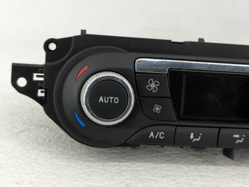 2015-2016 Ford Escape Climate Control Module Temperature AC/Heater Replacement P/N:CJ5T-18C612-BE CJ5T-18C612-BC Fits OEM Used Auto Parts
