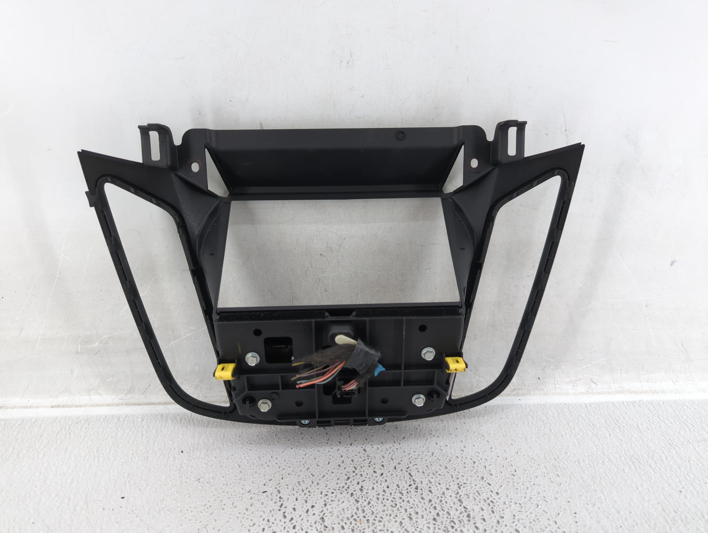 2013-2016 Ford Escape Radio Control Panel - Oemusedautoparts1.com
