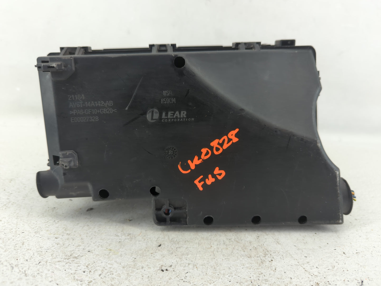 2013-2016 Ford Escape Fusebox Fuse Box Panel Relay Module P/N:AV6T-14A067-AD Fits Fits 2013 2014 2015 2016 OEM Used Auto Par