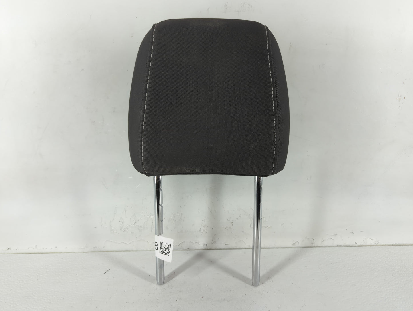 2016-2019 Ford Escape Headrest Head Rest Front Driver Passenger Seat Fits Fits 2016 2017 2018 2019 OEM Used Auto Parts - Oem