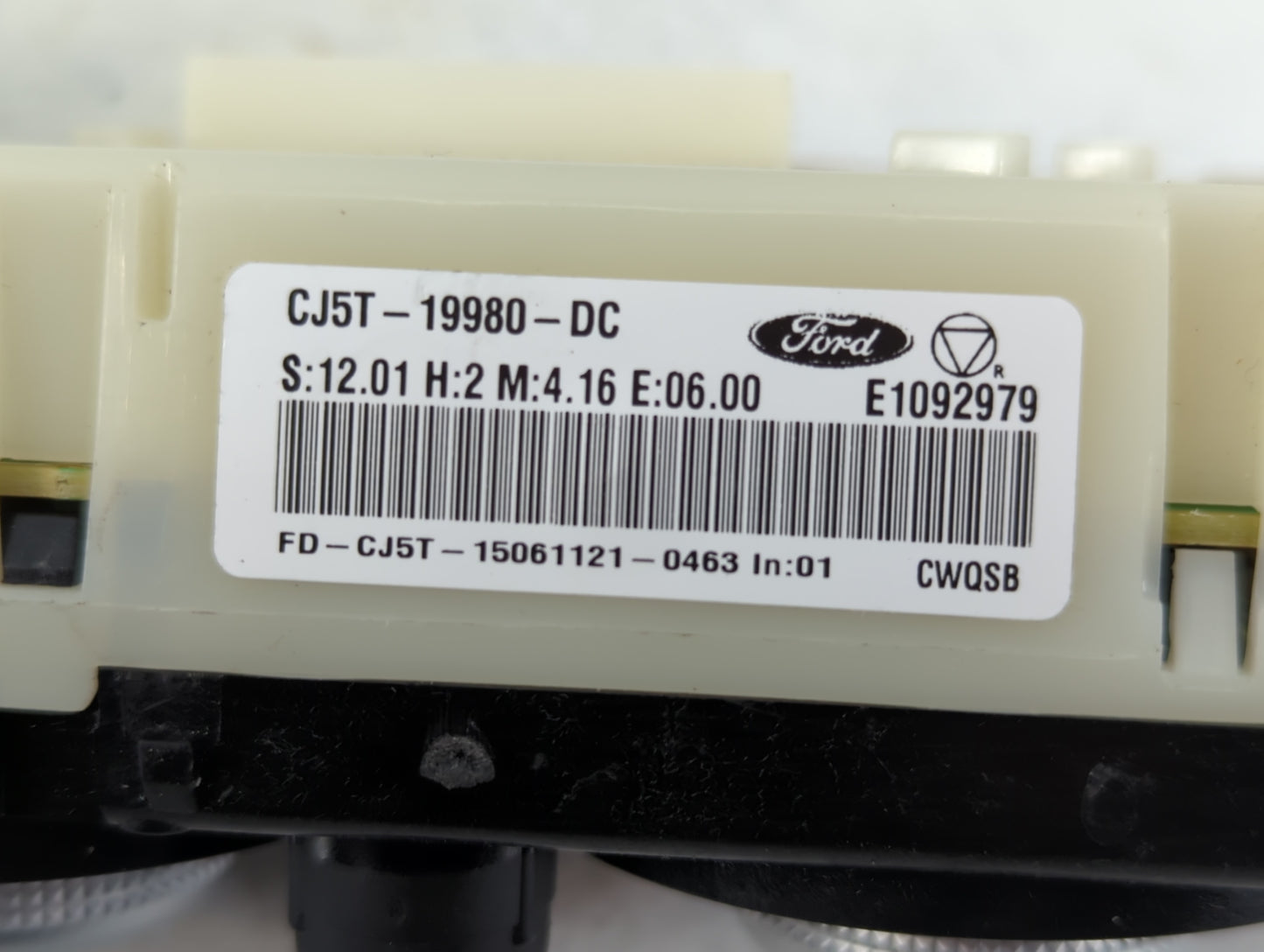 2013-2016 Ford Escape Climate Control Module Temperature AC/Heater Replacement P/N:CJ5T-19980-DC Fits Fits 2013 2014 2015 20
