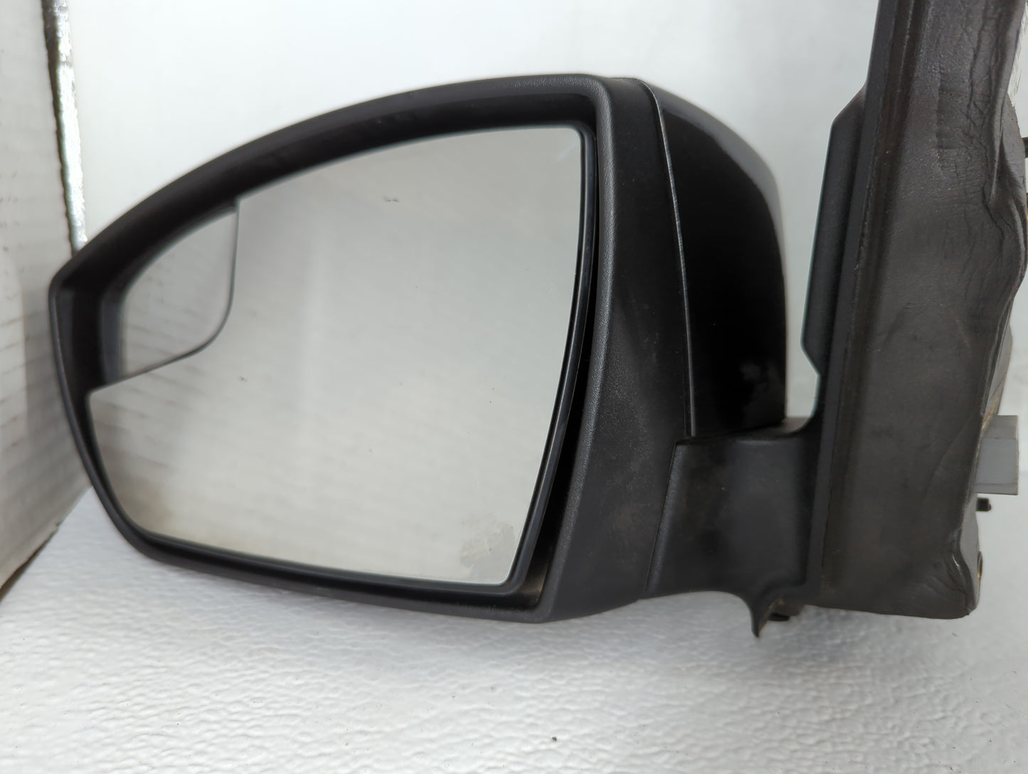 2013-2016 Ford Escape Driver Side View Mirror - Left Door Mirror OEM Used - Oemusedautoparts1.com