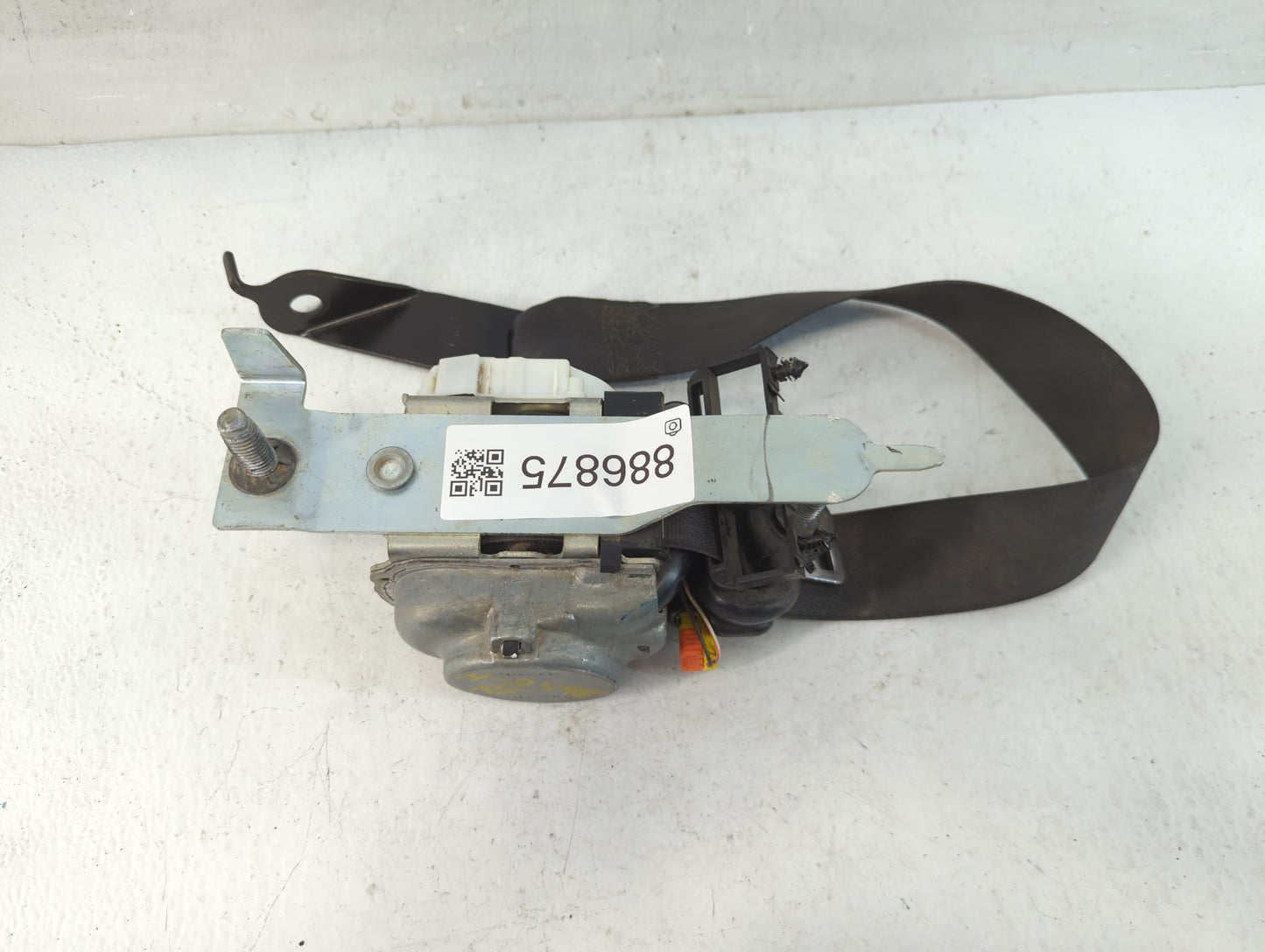 2016 Ford Expedition Passenger Front Seatbelt Buckle - Oemusedautoparts1.com
