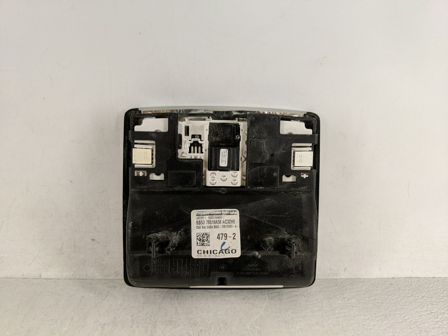 2016 Ford Explorer Overhead Roof Console 1188788 - Oemusedautoparts1.com