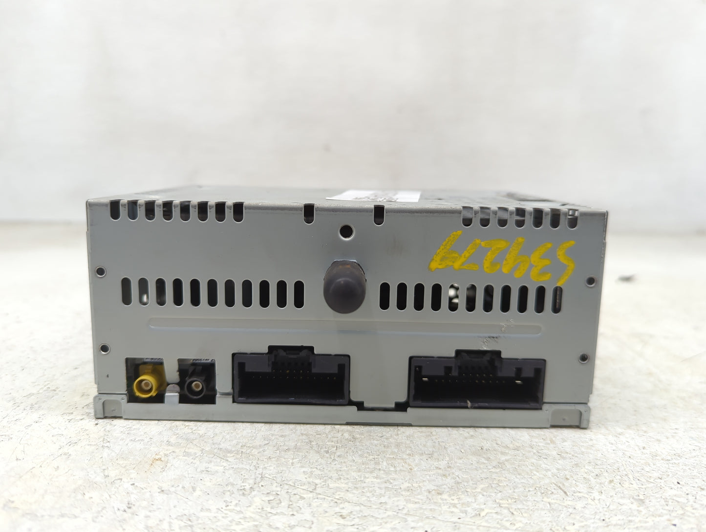 2016-2017 Ford Explorer Radio AM FM Cd Player Receiver Replacement P/N:GB5T-19C107-BF Fits Fits 2016 2017 OEM Used Auto Part