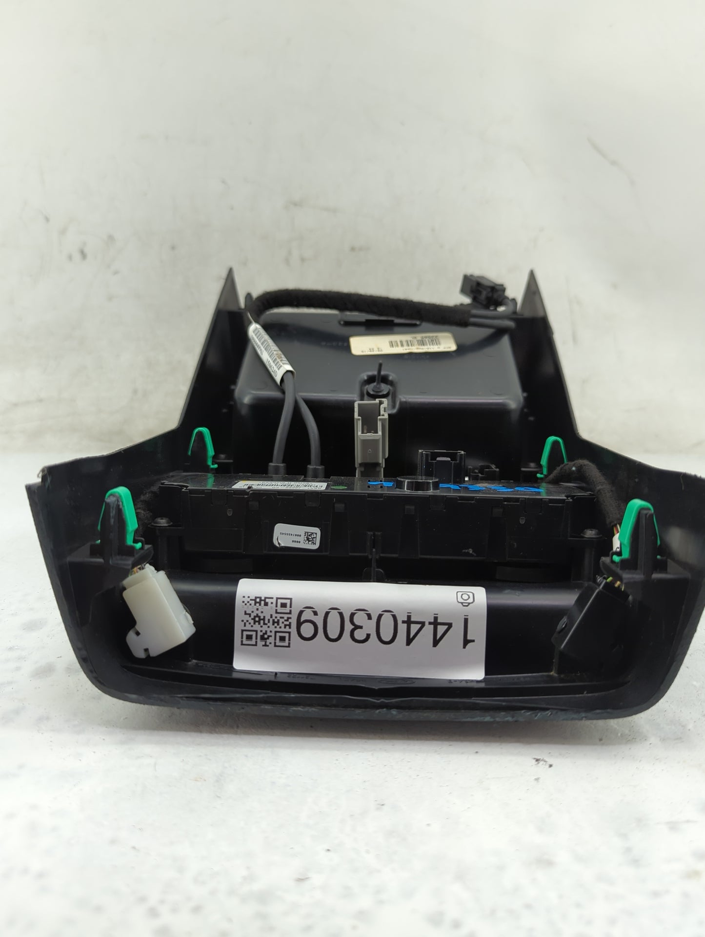 2016 Ford Explorer Climate Control Module Temperature AC/Heater Replacement P/N:GB5T-19980-CD Fits OEM Used Auto Parts - Oem