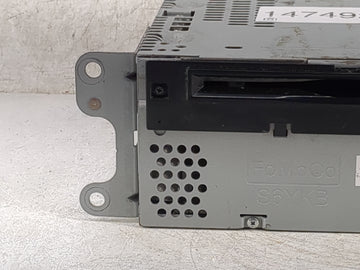 2016-2017 Ford Explorer Radio AM FM Cd Player Receiver Replacement P/N:PU-3922L-A GB5T-19C107-BF Fits Fits 2016 2017 OEM Used Auto Parts