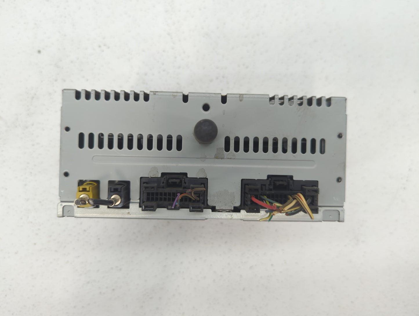 2016-2017 Ford Explorer Am Fm Cd Player Radio Receiver - Oemusedautoparts1.com