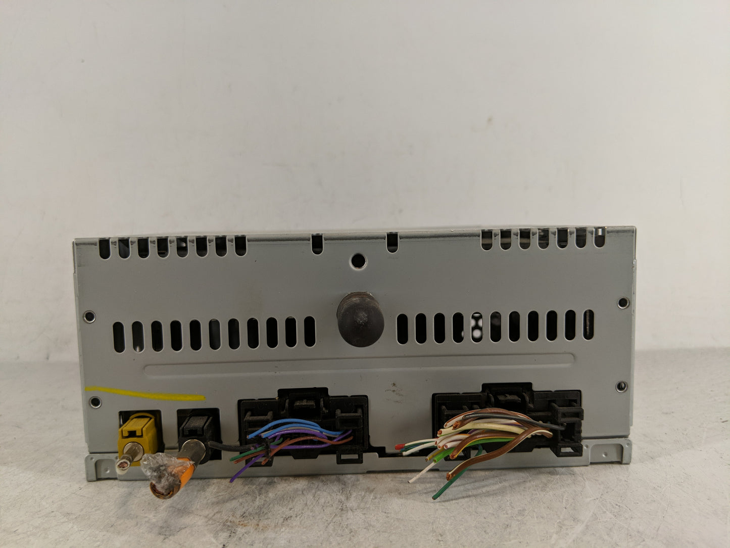 2015-2016 Ford F-150 Radio AM FM Cd Player Receiver Replacement P/N:FL3T-19C107-HG Fits Fits 2015 2016 OEM Used Auto Parts -