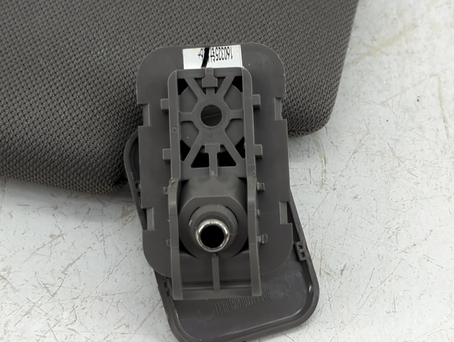 2015-2017 Ford F-150 Sun Visor Shade Replacement Passenger Right Mirror Fits Fits 2015 2016 2017 OEM Used Auto Parts - Oemus