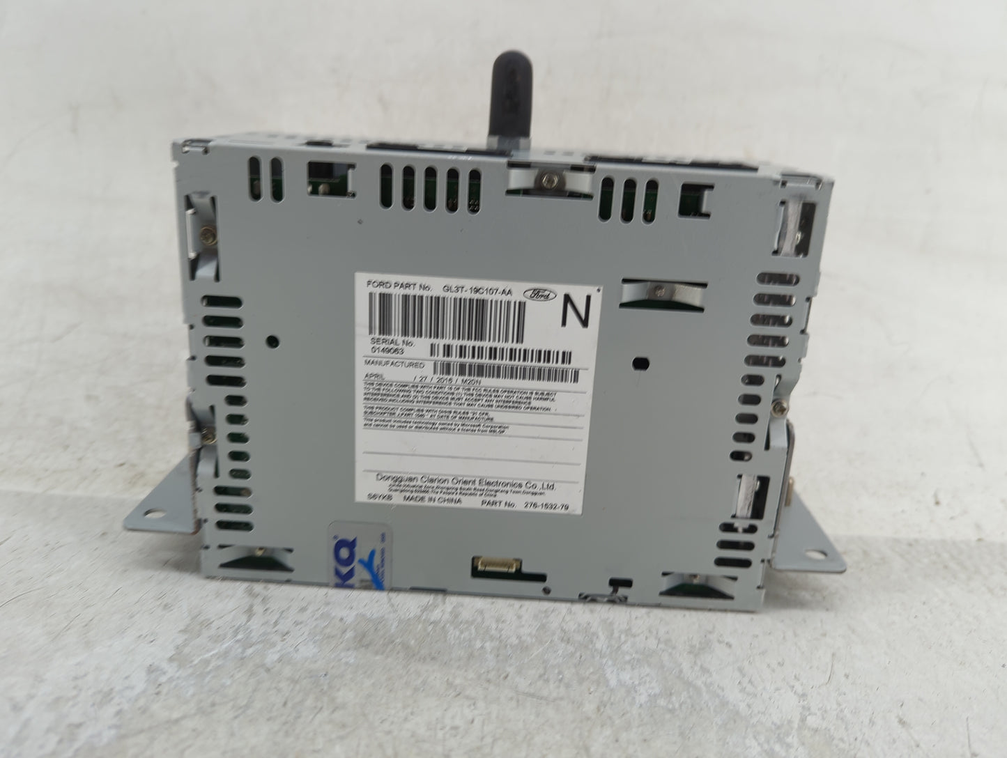 2016-2017 Ford F-150 Radio AM FM Cd Player Receiver Replacement P/N:GL3T-19C107-AA Fits Fits 2016 2017 OEM Used Auto Parts -