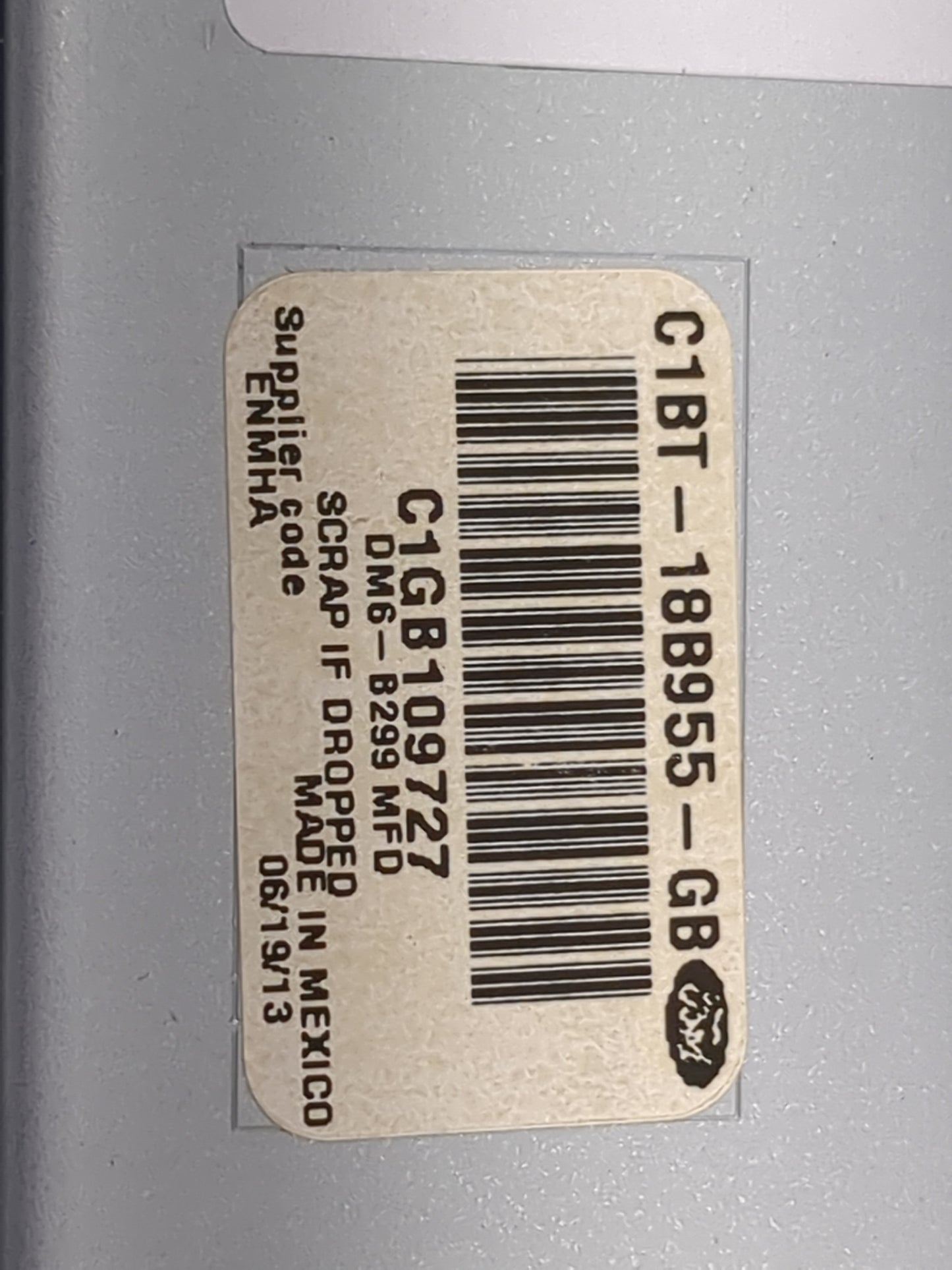 2014-2014 Ford Fiesta Information Display Screen 1483672 - Oemusedautoparts1.com