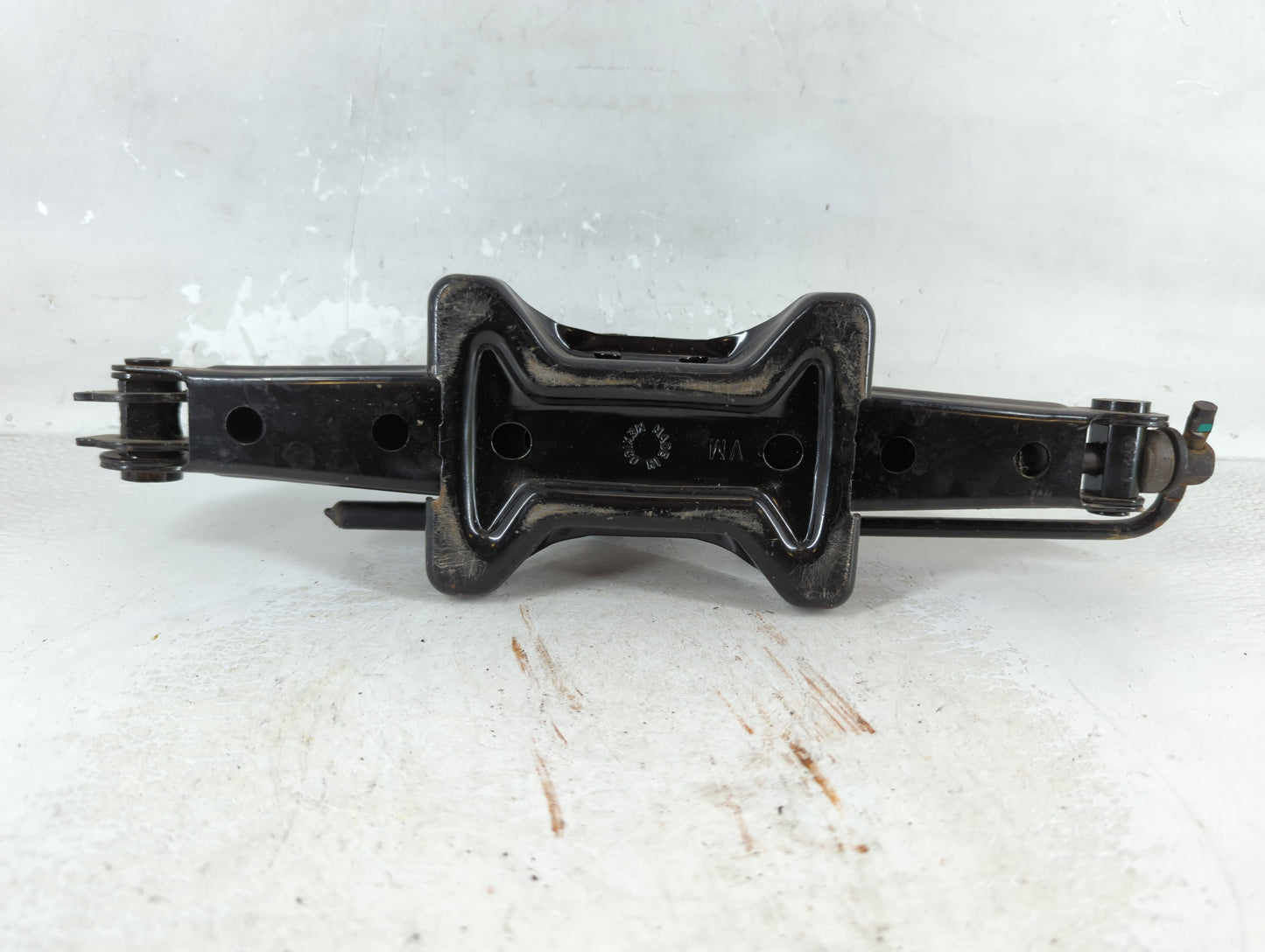 Ford Fiesta Spare Scissor Car Jack - Oemusedautoparts1.com