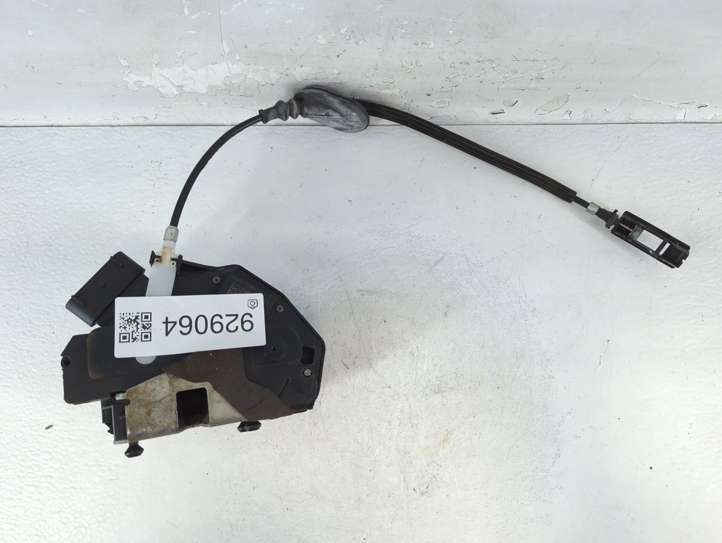 2016 Ford Fiesta DOOR LOCK LATCH & EXTERIOR DOOR HANDLE - Oemusedautoparts1.com