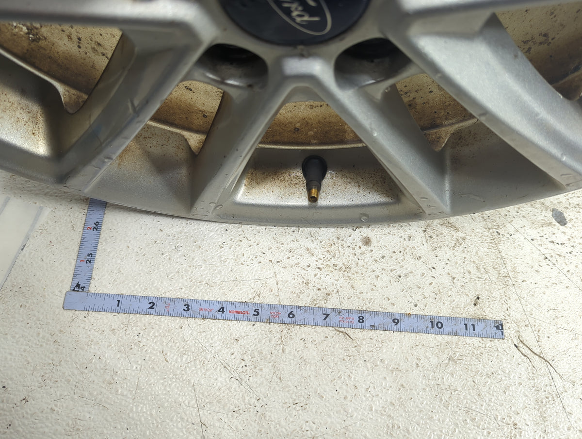 2016 Ford Focus Oem Wheel Rim 1401730 - Oemusedautoparts1.com