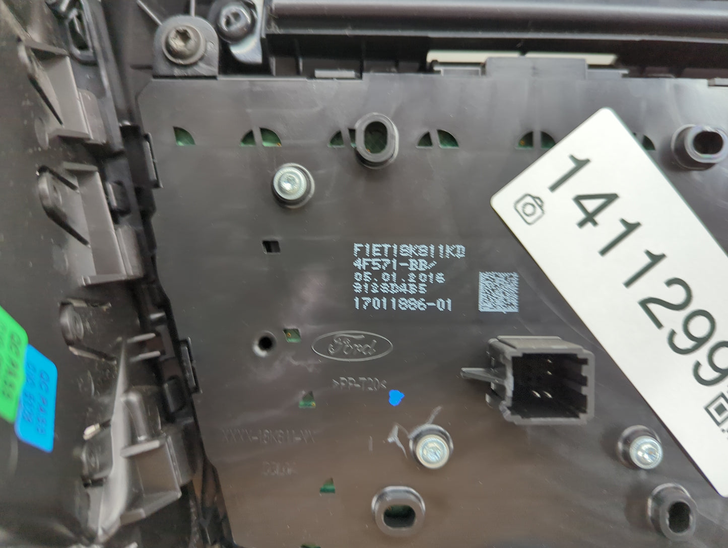 2015-2018 Ford Focus Radio Control Panel - Oemusedautoparts1.com