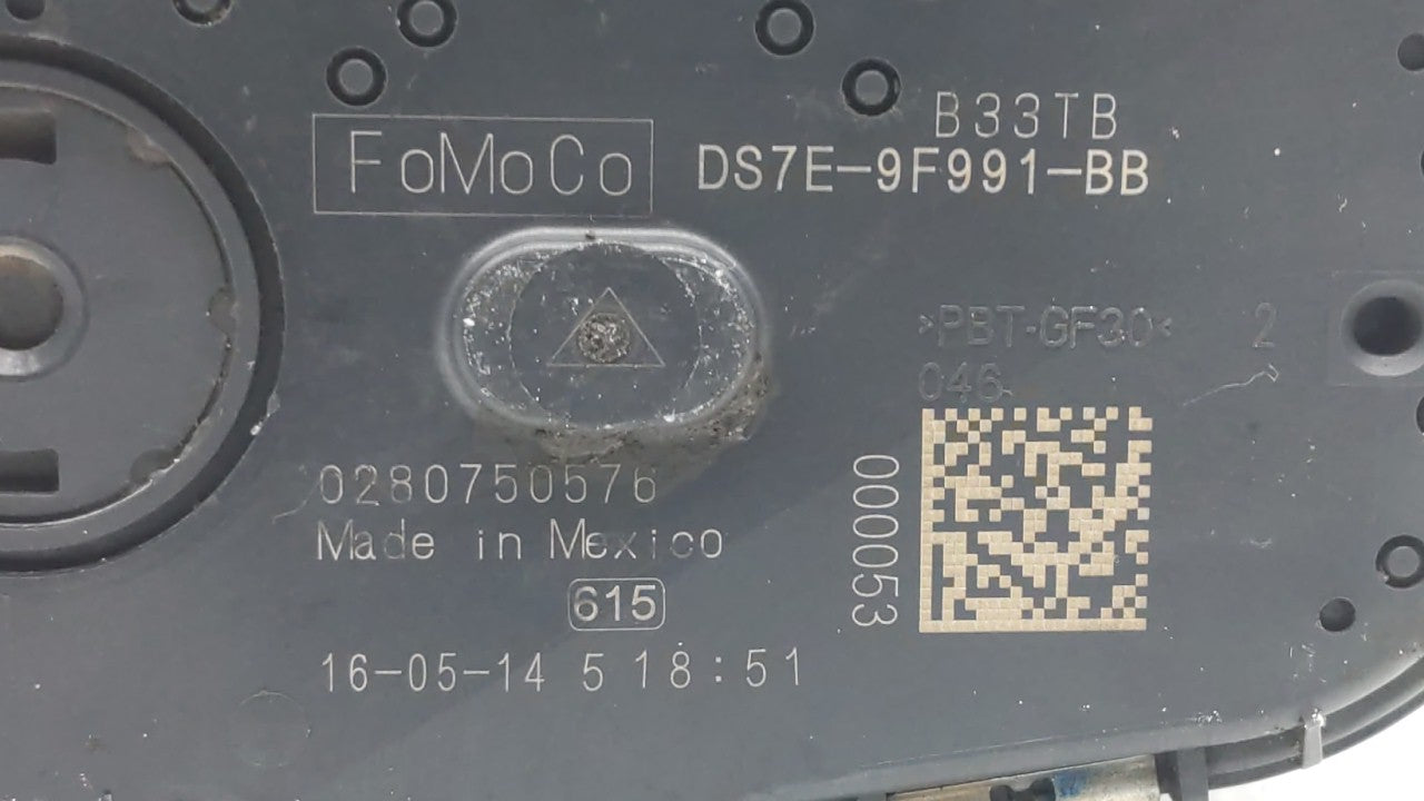 2014-2018 Ford Focus Throttle Body P/N:DS7E-9F991-BB Fits Fits 2014 2015 2016 2017 2018 2019 OEM Used Auto Parts - Oemusedau