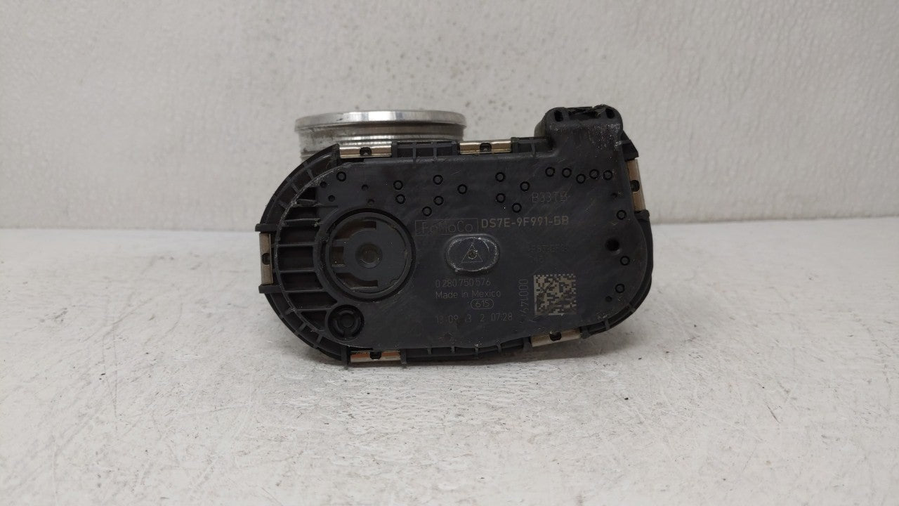 2014-2018 Ford Focus Throttle Body P/N:DS7E-9F991-BB Fits Fits 2014 2015 2016 2017 2018 2019 OEM Used Auto Parts - Oemusedau